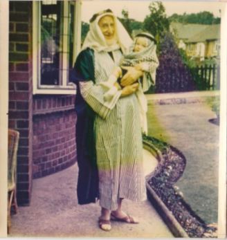 grandpa-and-me-arab-dress